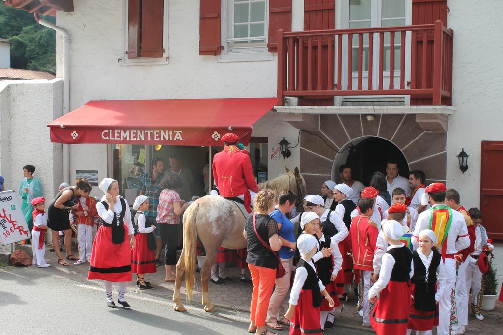 Hotel Le Clementenia Arnéguy Kültér fotó