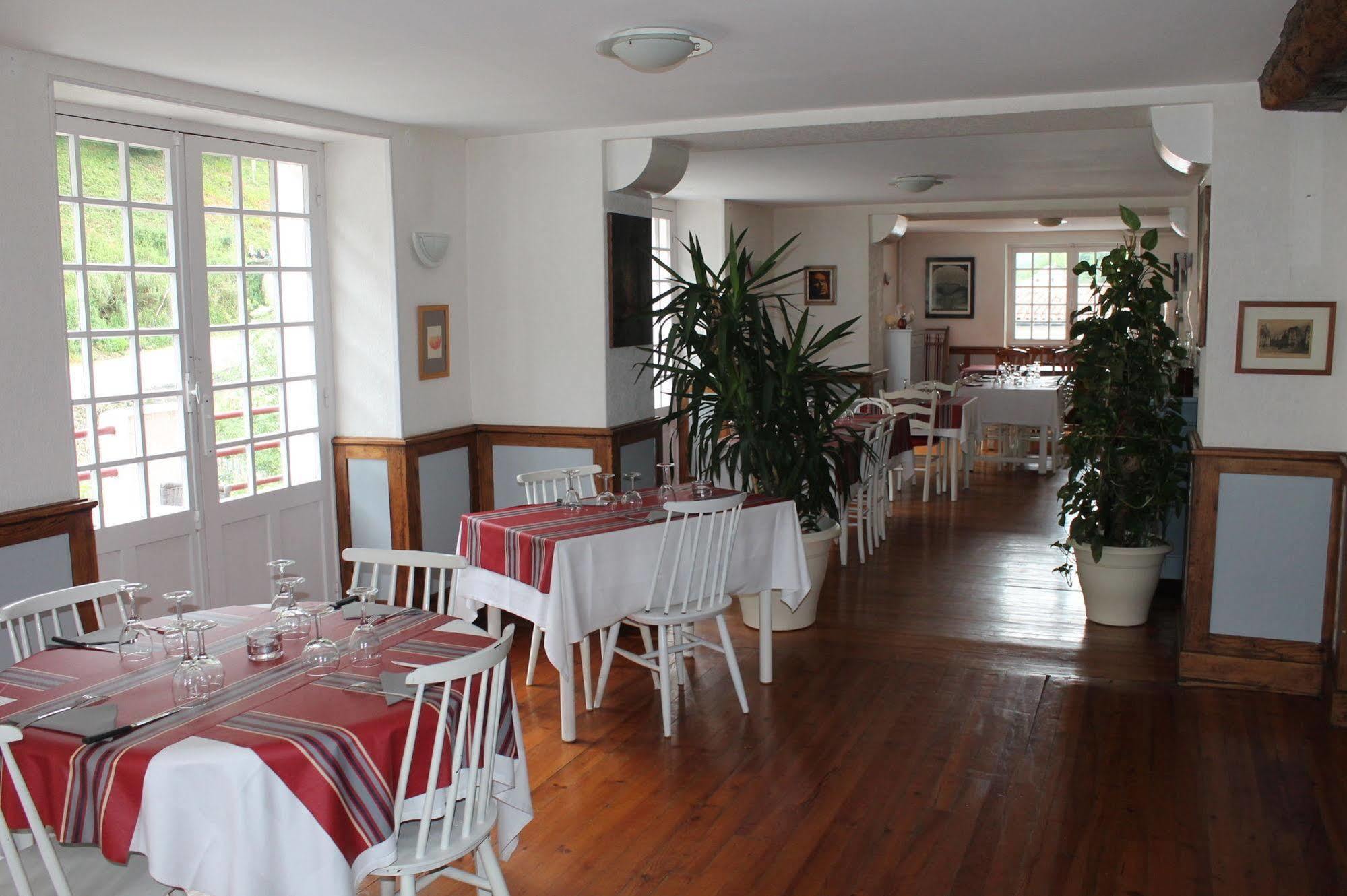 Hotel Le Clementenia Arnéguy Kültér fotó