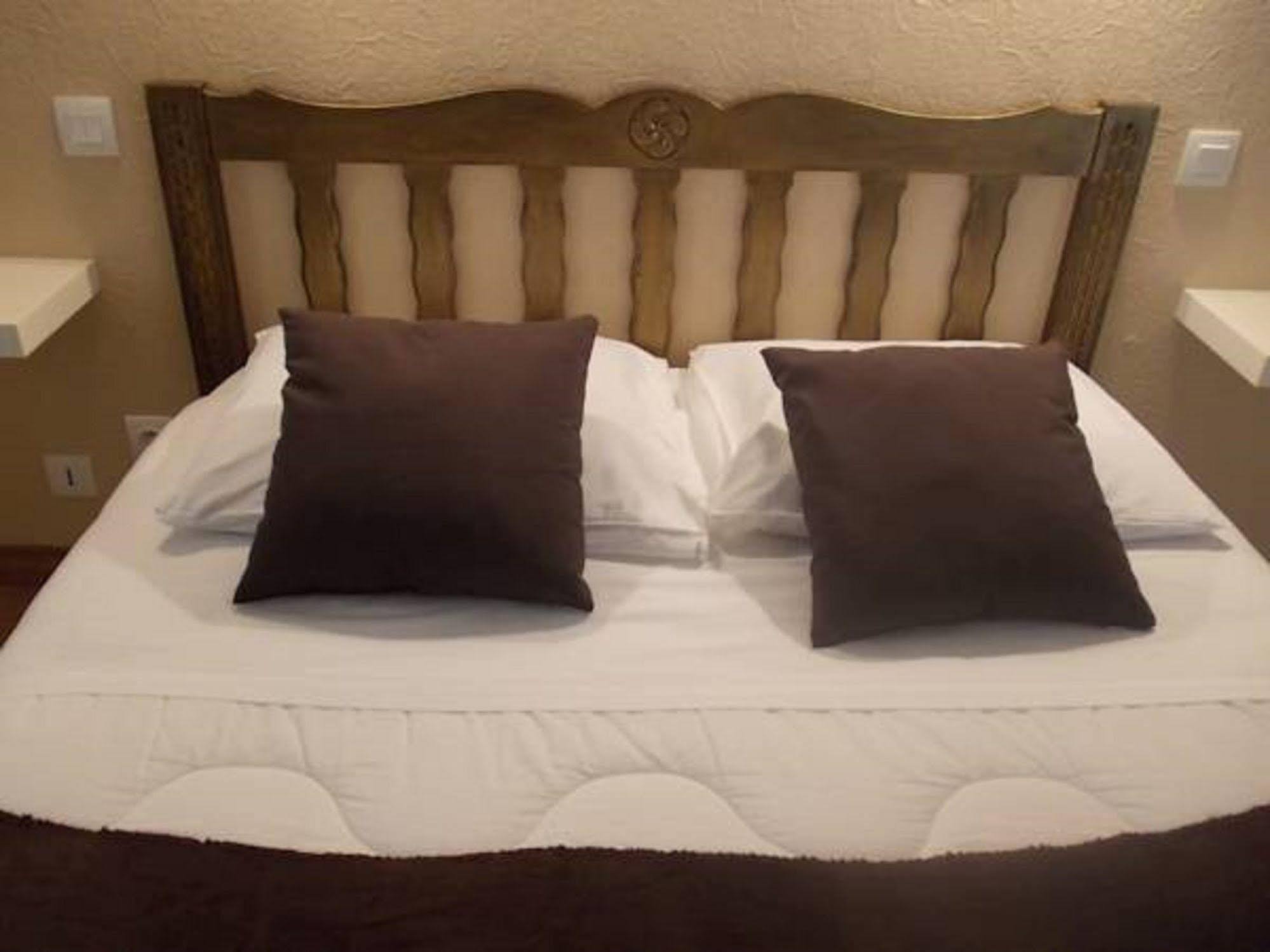 Hotel Le Clementenia Arnéguy Kültér fotó